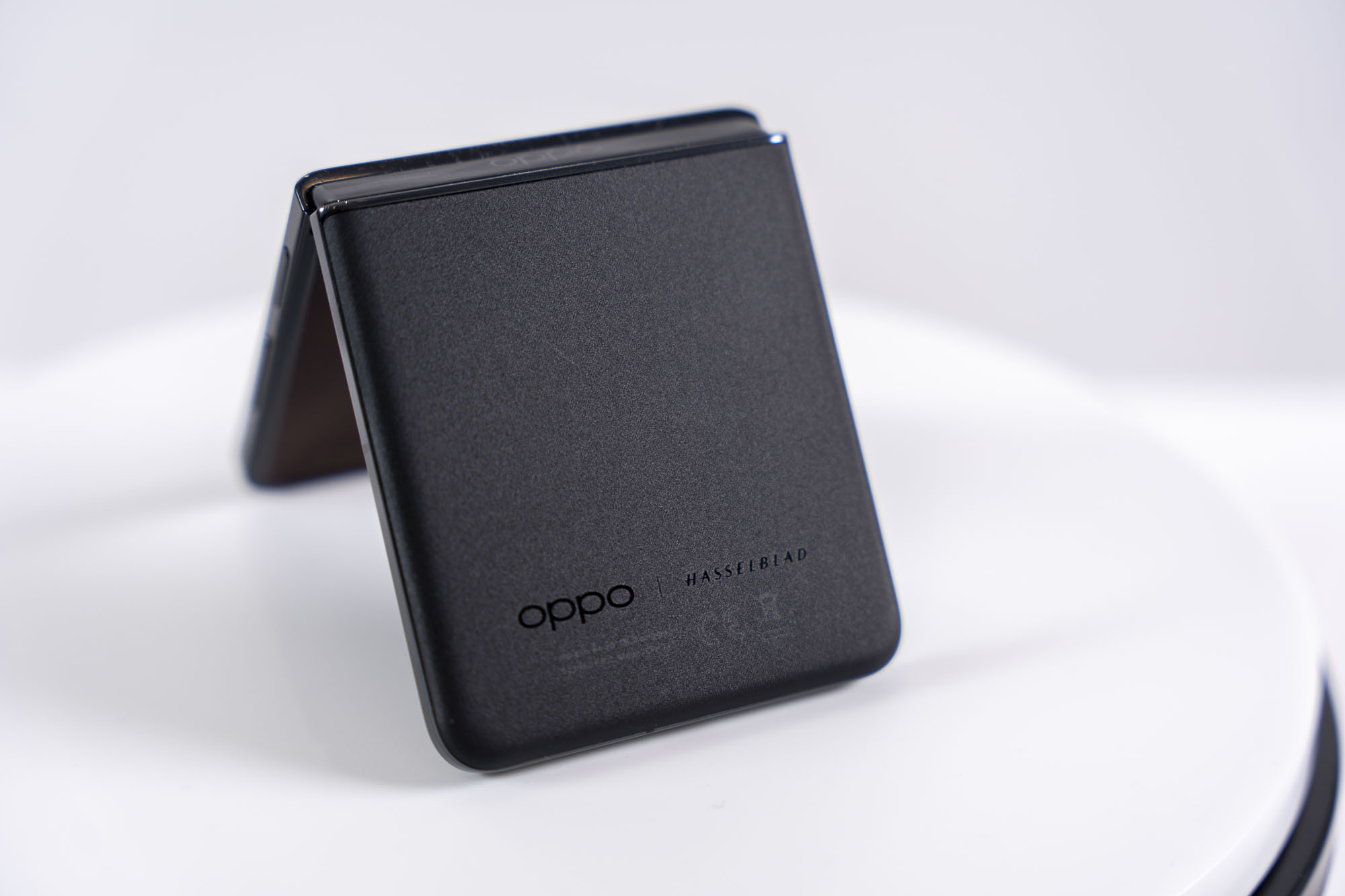 OPPO Find N2 Flip